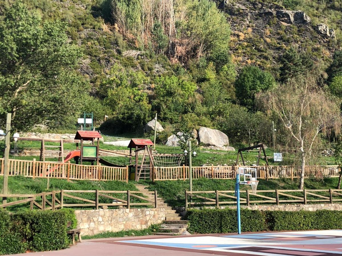 Apartaments El Tarter Erill la Vall Bagian luar foto