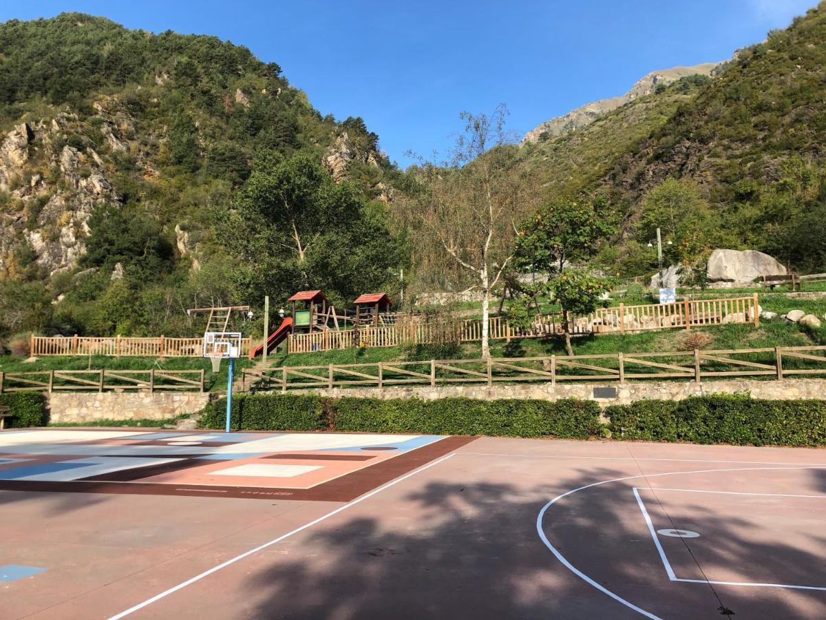 Apartaments El Tarter Erill la Vall Bagian luar foto